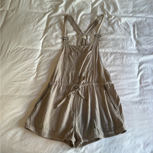 Aritzia Wilfred overalls - grey, size small - Picture 1 of 2
